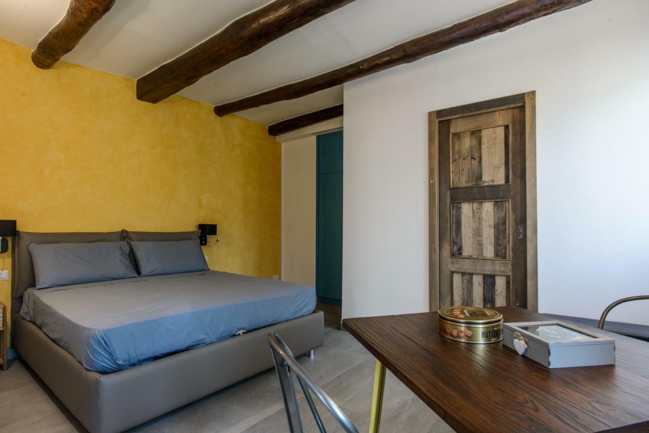 Napoli Suite Toledo 10 Exterior foto